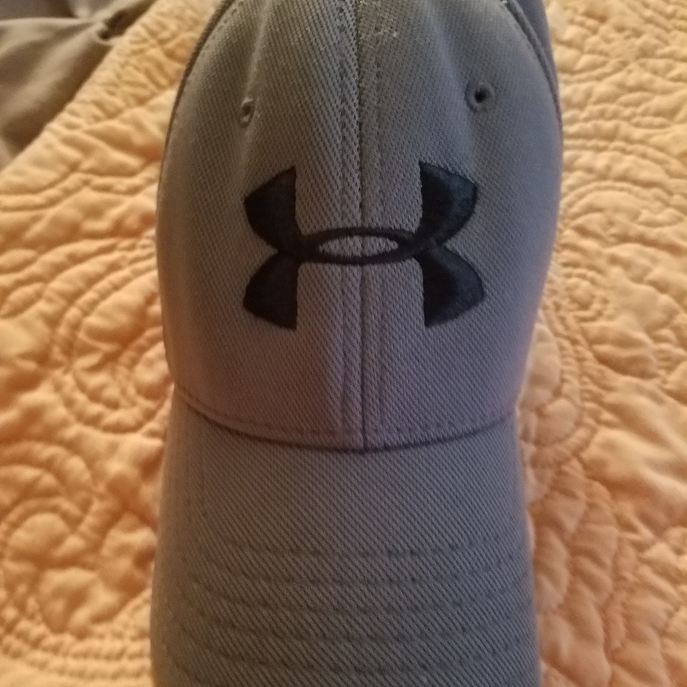Under Armour Baseball hat